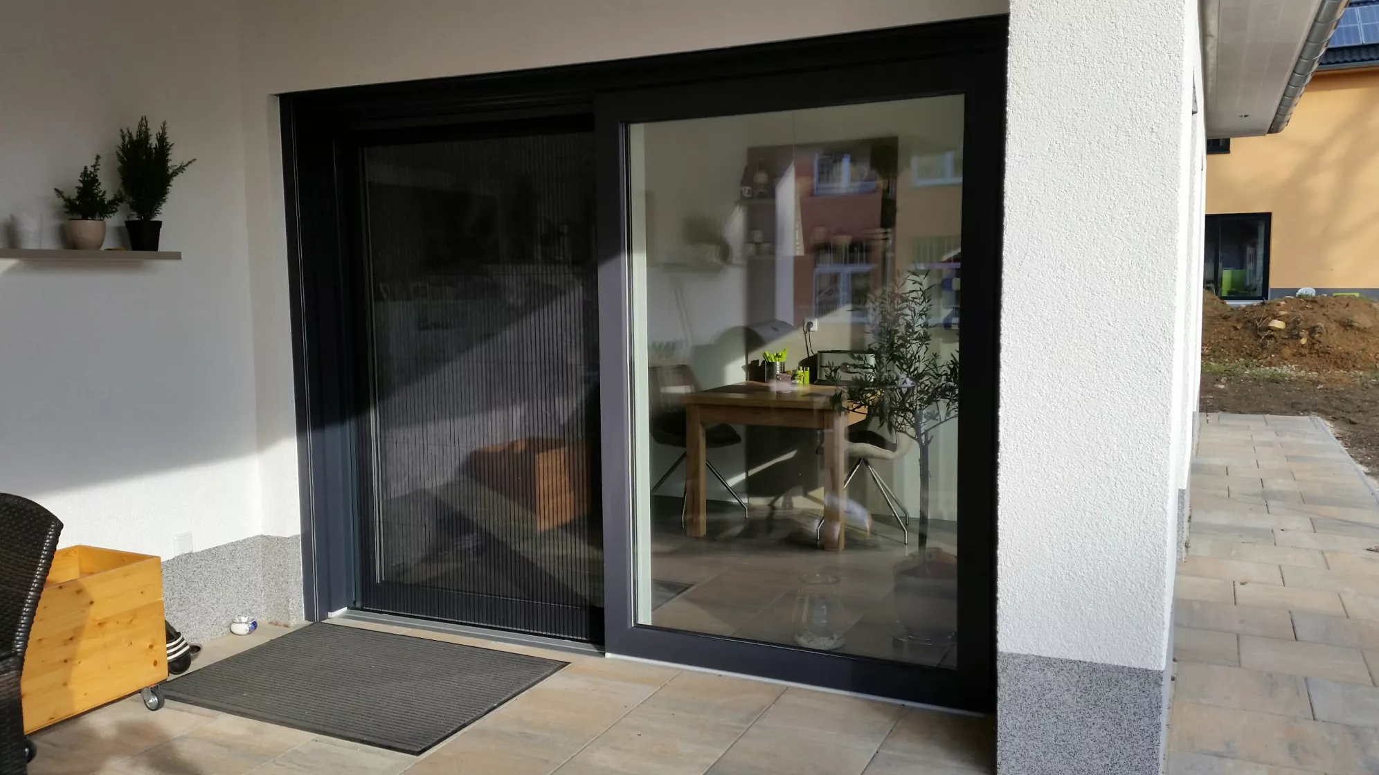 Zubehör & Service - TFK Fensterwerk GmbH - Türen Fenster Kröher